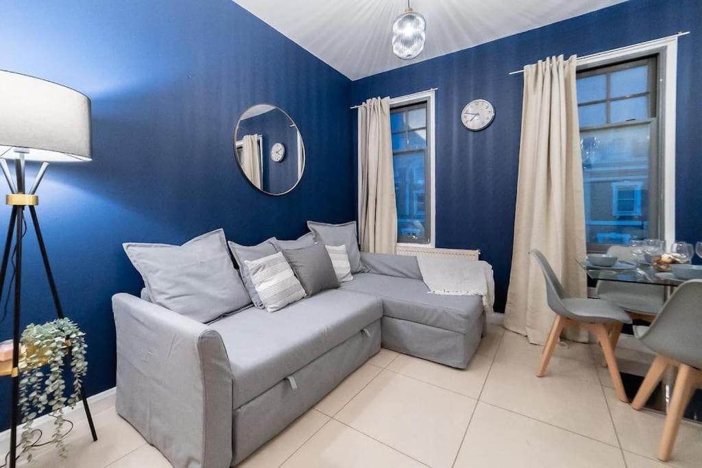 2 Bedroom Apartment London Exteriör bild
