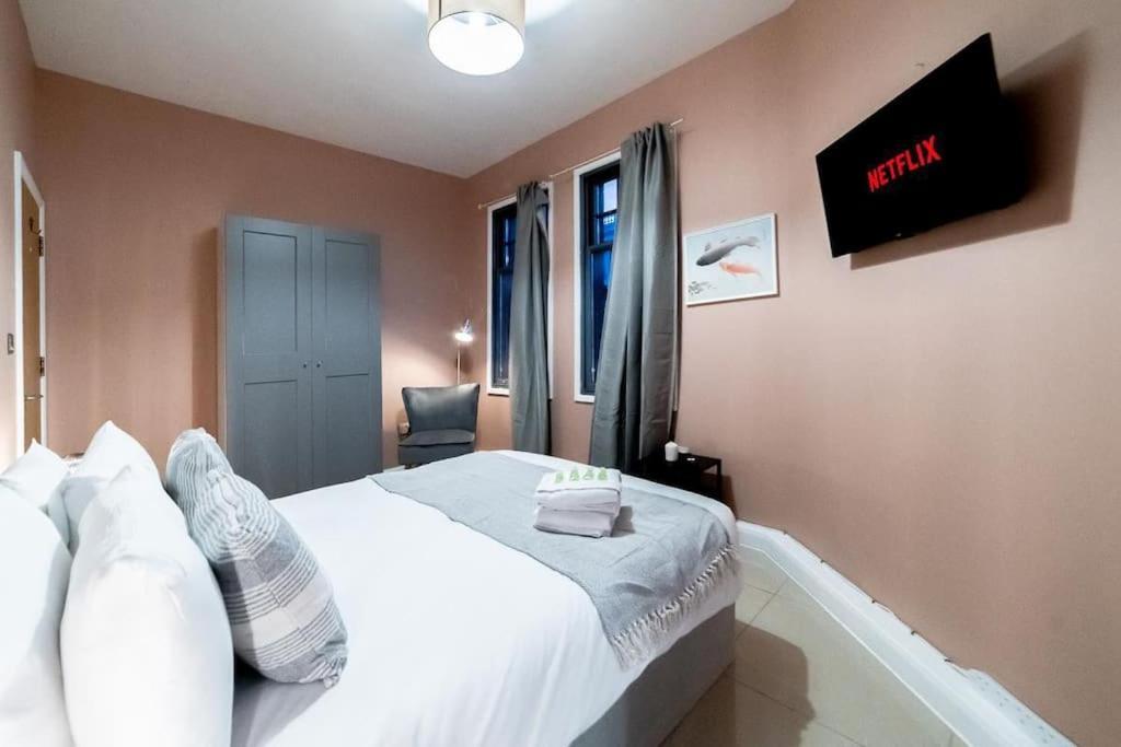2 Bedroom Apartment London Exteriör bild