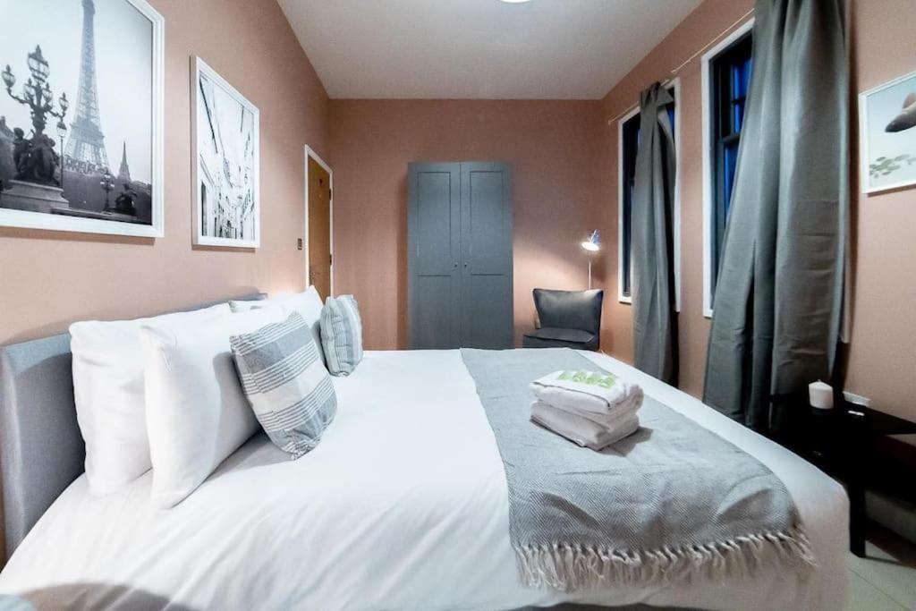 2 Bedroom Apartment London Exteriör bild